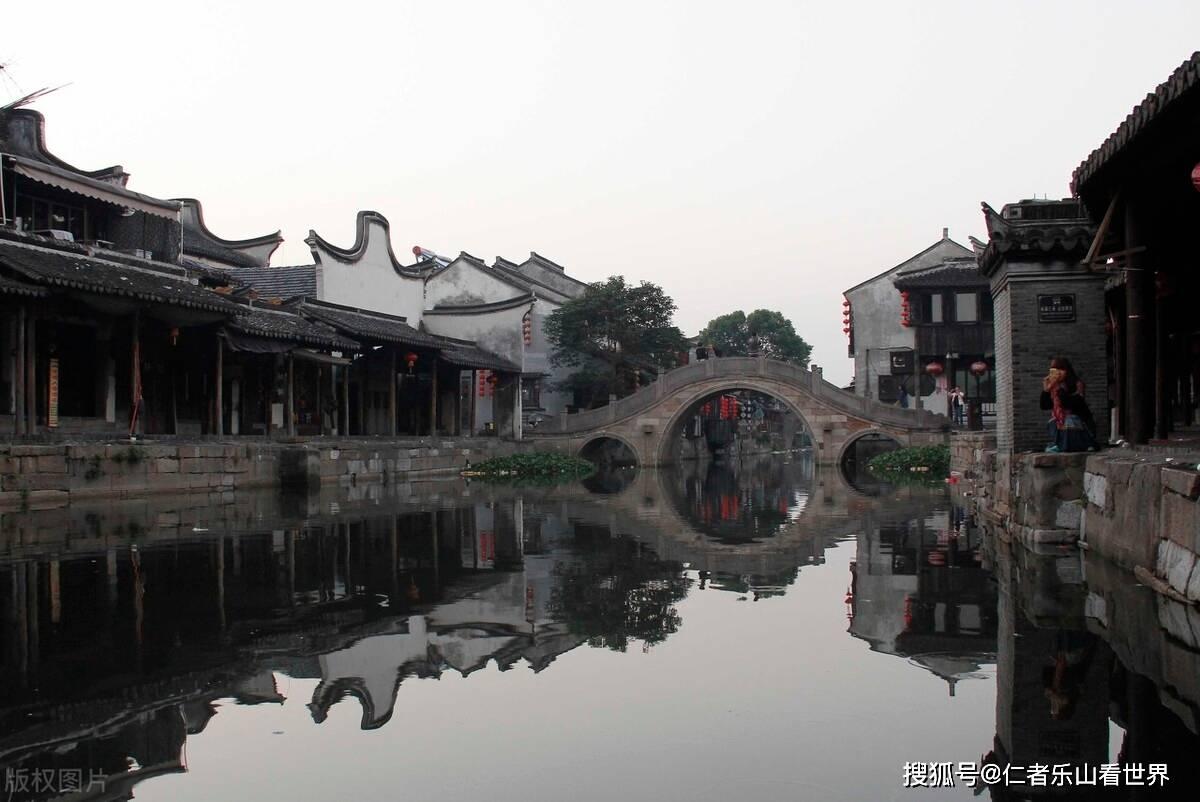 一个工作我付出了很多的心血，可最近出了些问题，领导就把我换了虽然我也不想继续这个工作了但还是难过？游戏画面